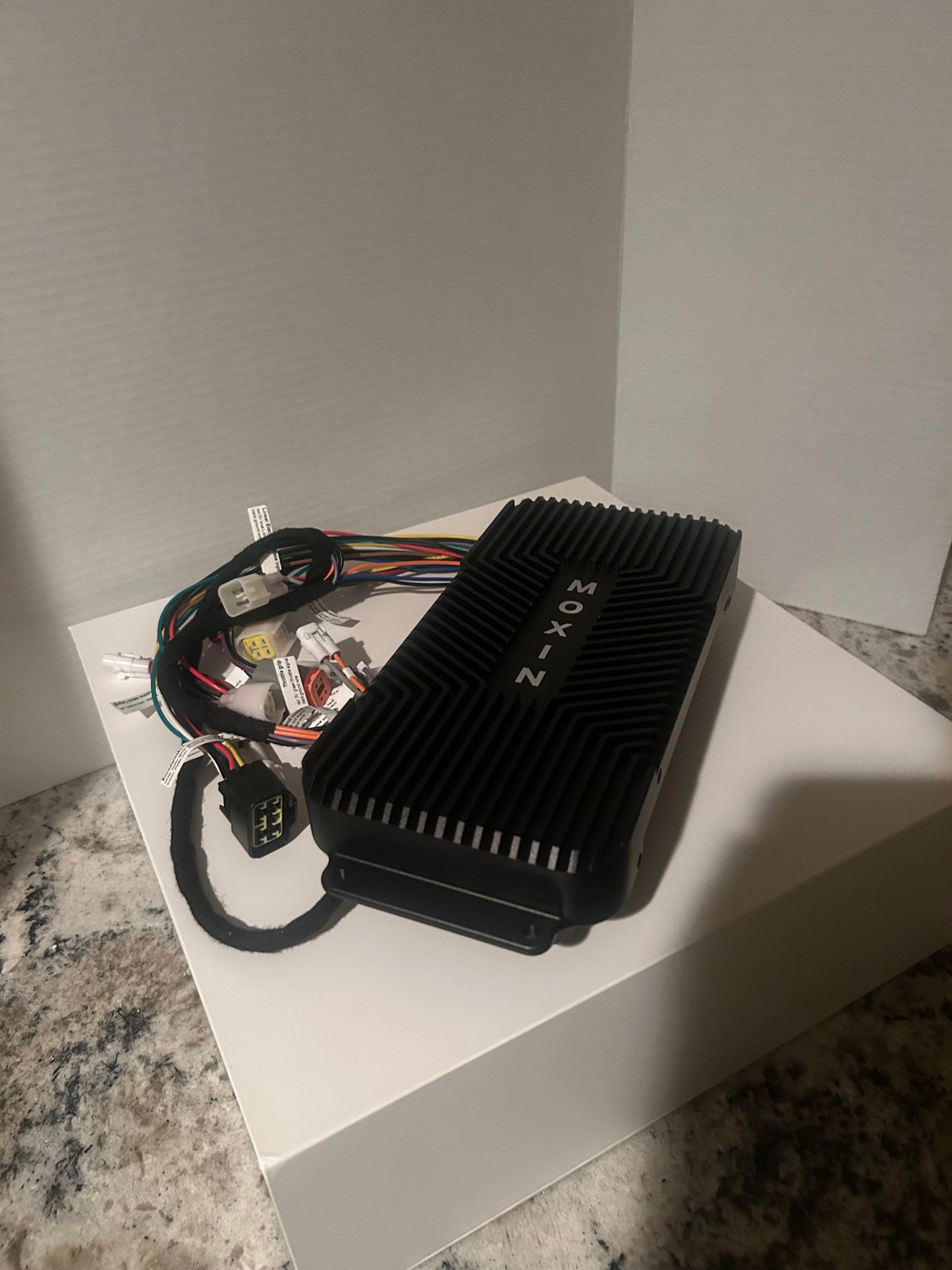 Moxin Controller | 1000A Peak | Wheelie Controller
